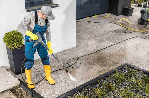 Deck Cleaning Services in Cudahy, WI